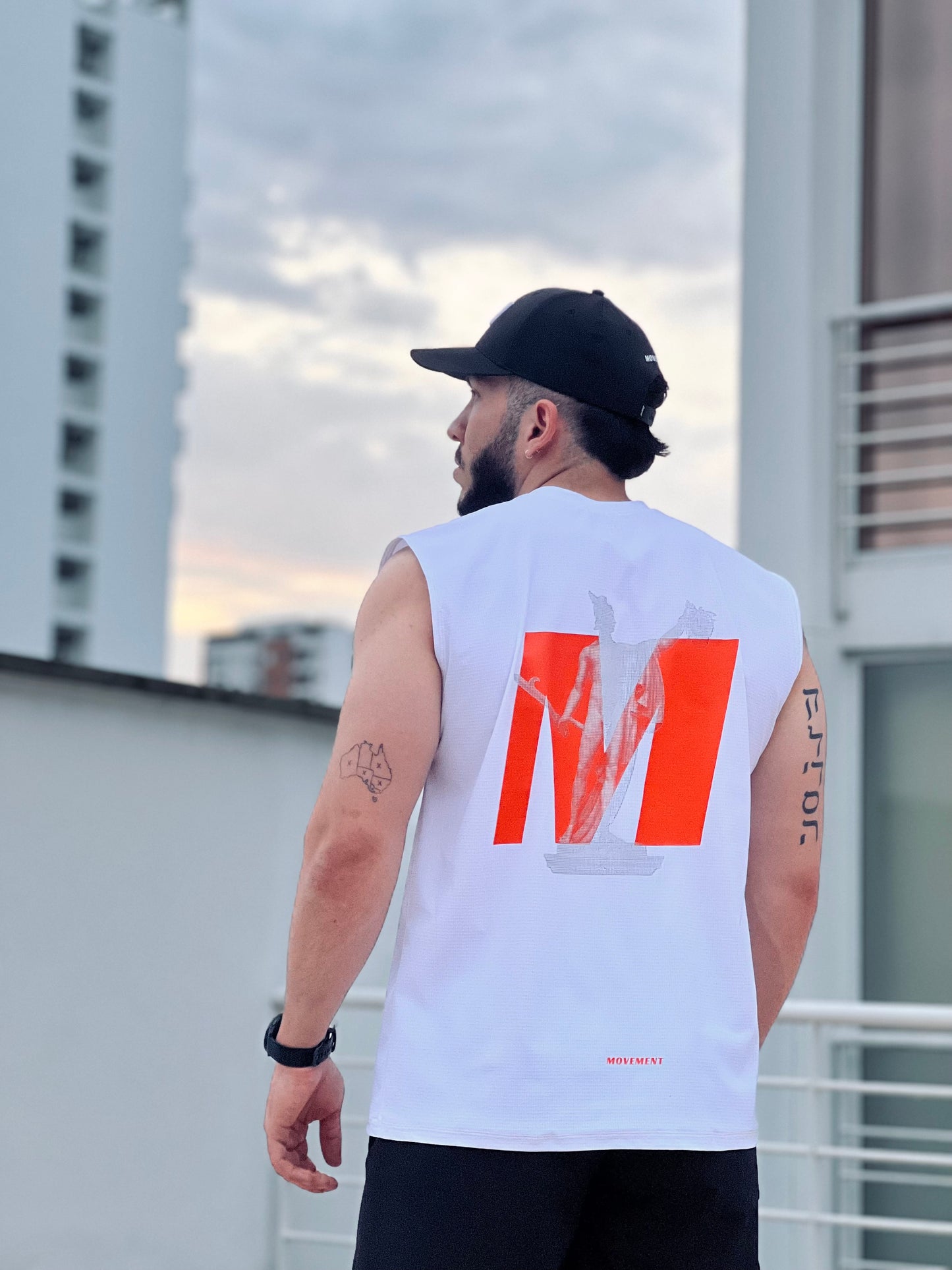 muscle tee blanca - perseo